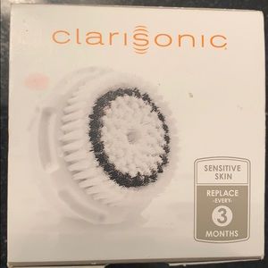 New Clarisonic sensitive brush